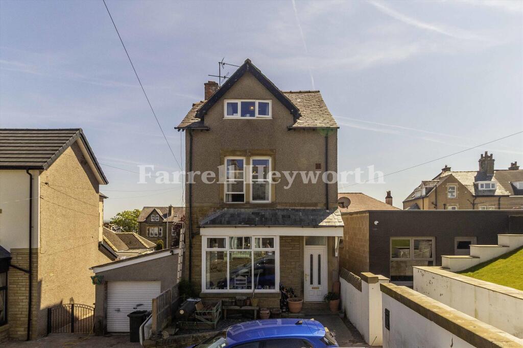 4-bed house on Drewton Avenue, Heysham, Morecambe, £298,000