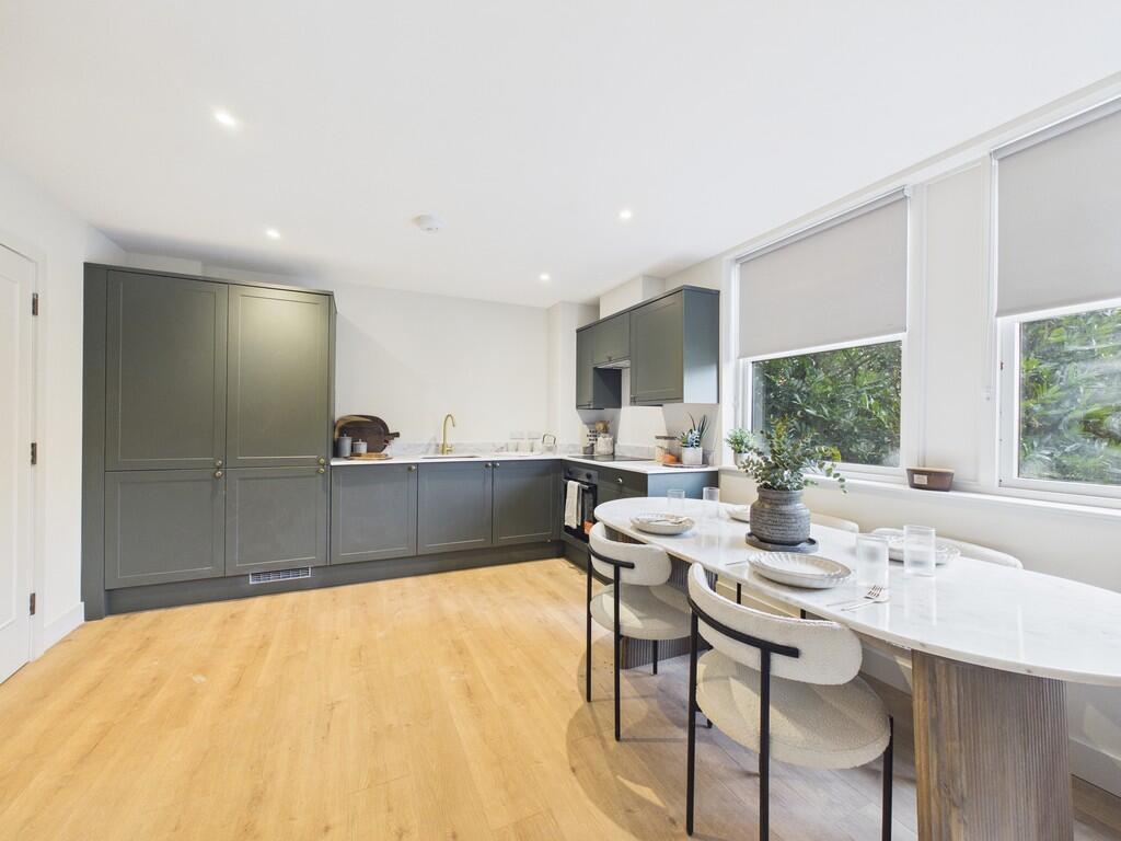 Main image of property: High Street, Worthing, BN11 1DJ