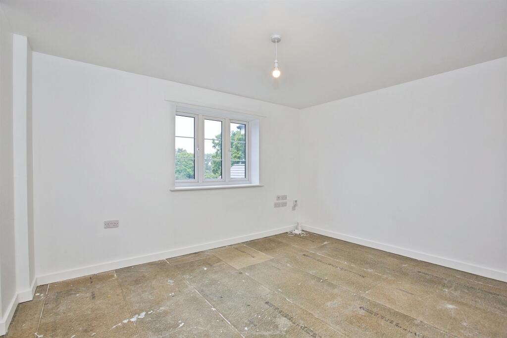 Additional image 7 of Raven Court, Houndstone, Yeovil