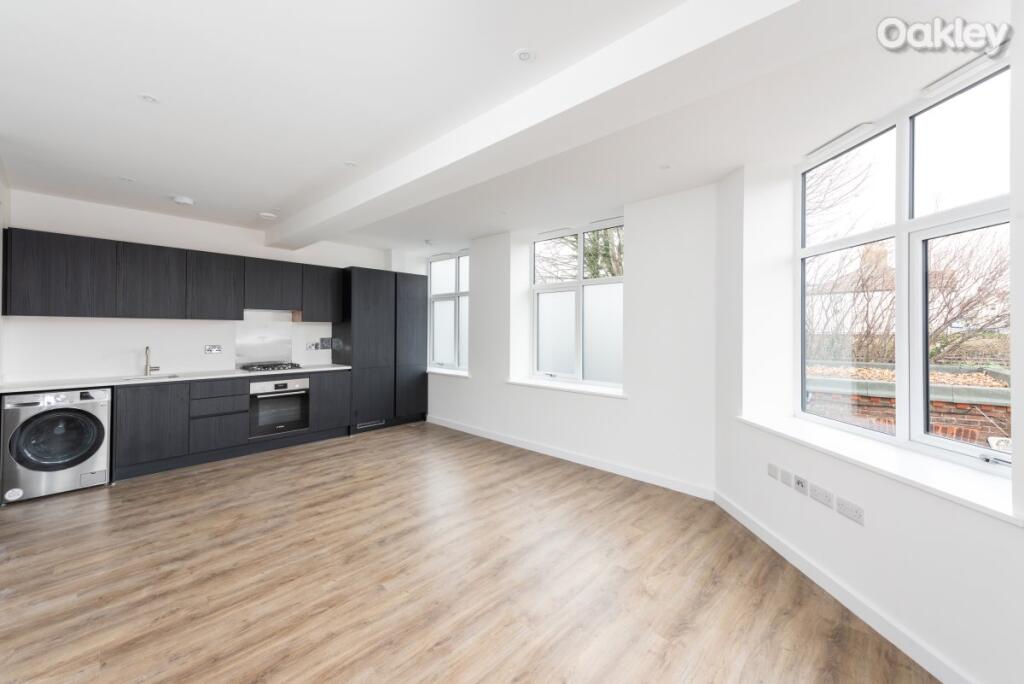 Apartment in Brighton & Hove, Hove - View 3