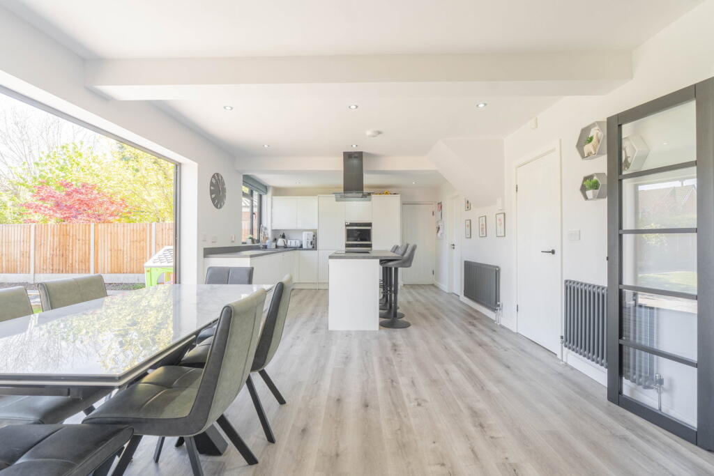 House in Solihull, West Midlands - View 2
