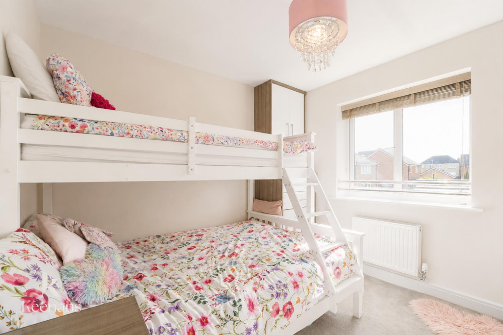 House in Blackburn, Lammack - View 5