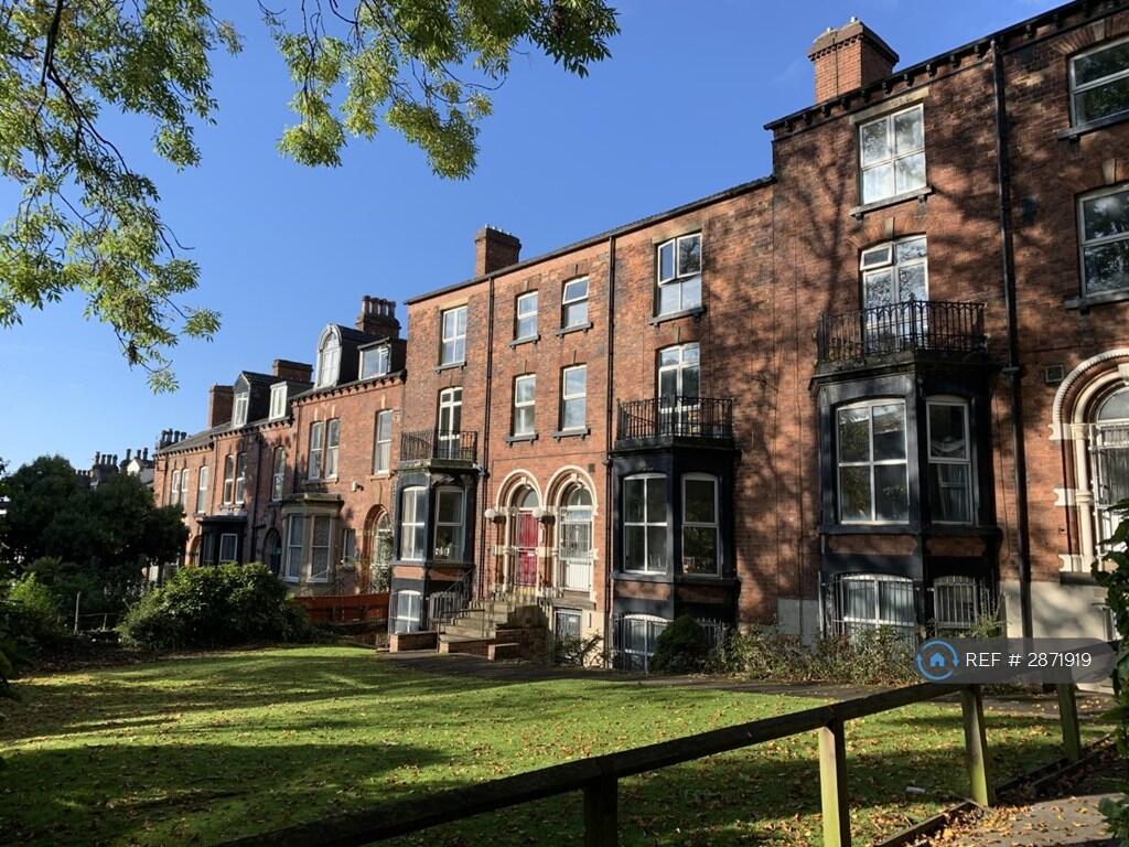 Main image of property: Moorland Hall, Leeds, LS3