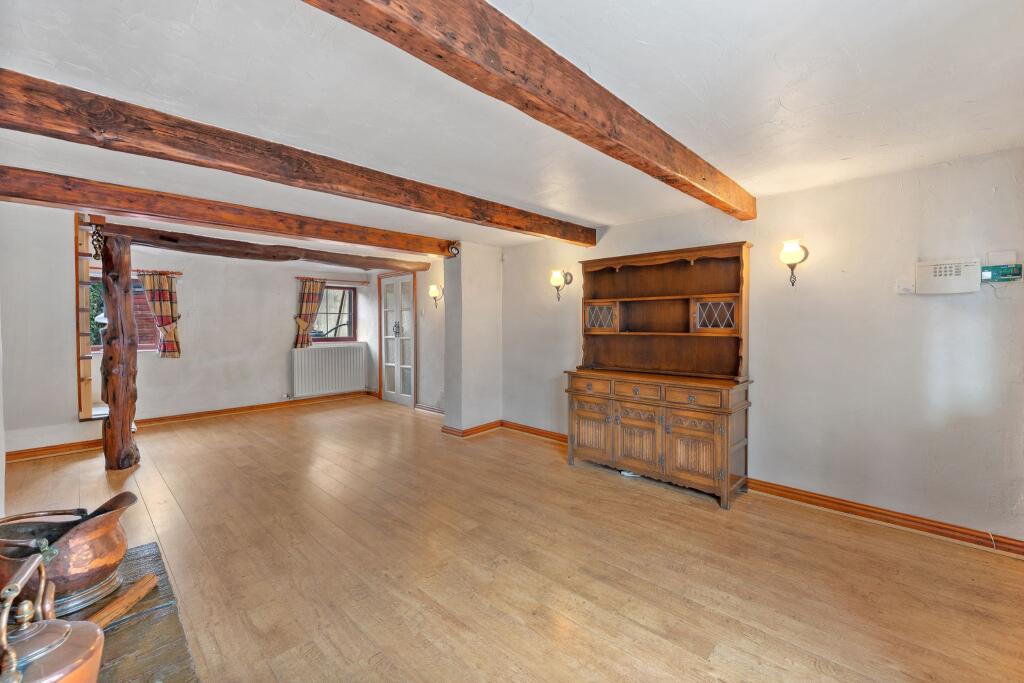 15 Arnold Road, Bromley Cross, Bolton, BL7 9HL photo 4