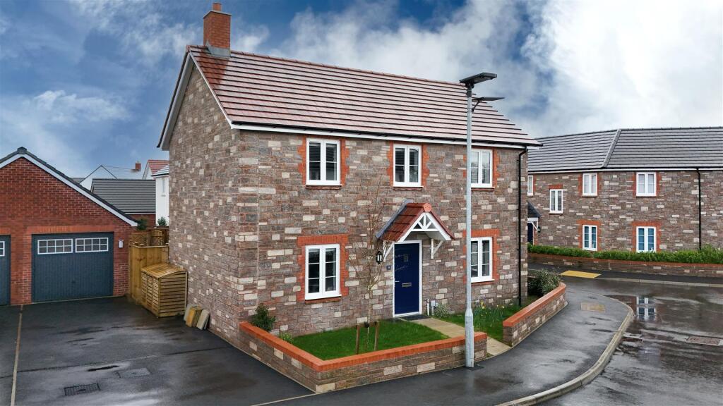 Main image of property: Patt Drive, Bideford