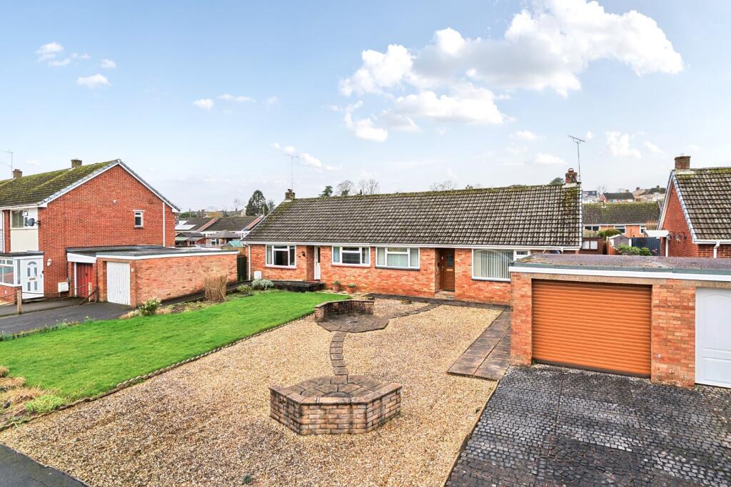 Main image of property: Pinnex Moor Road, Tiverton, Devon, EX16