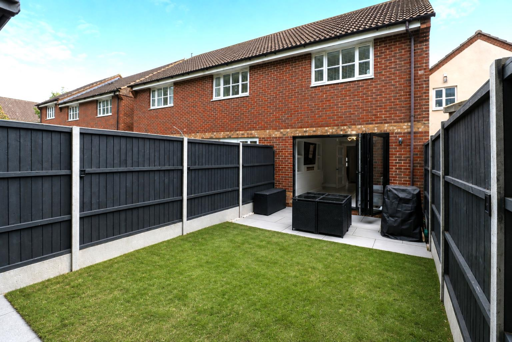 House in Hart, Crookham Village - View 2