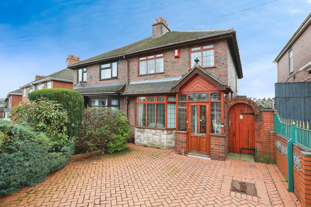 Main image of property: Leech Avenue, Newcastle, ST5