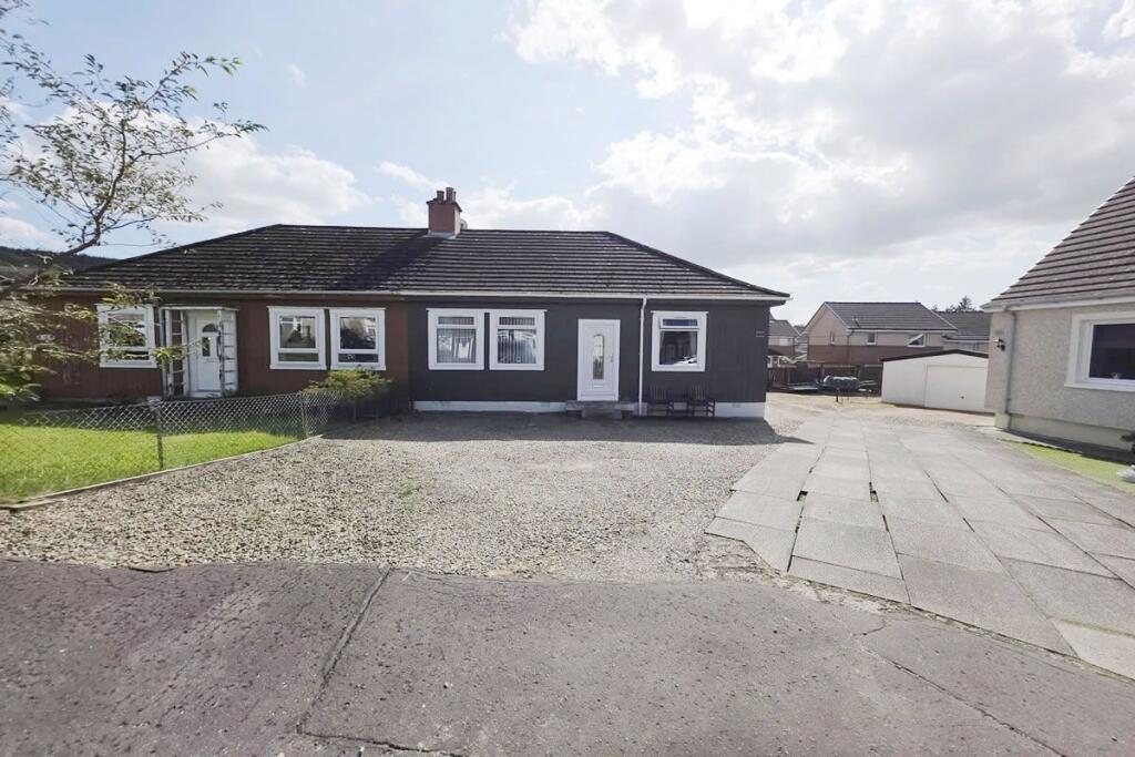 House in Motherwell, South Lanarkshire - View 2