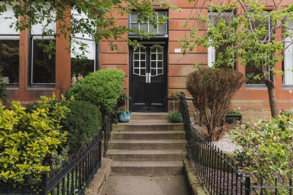 Main image of property: 35 Falkland Street, Hyndland, G12