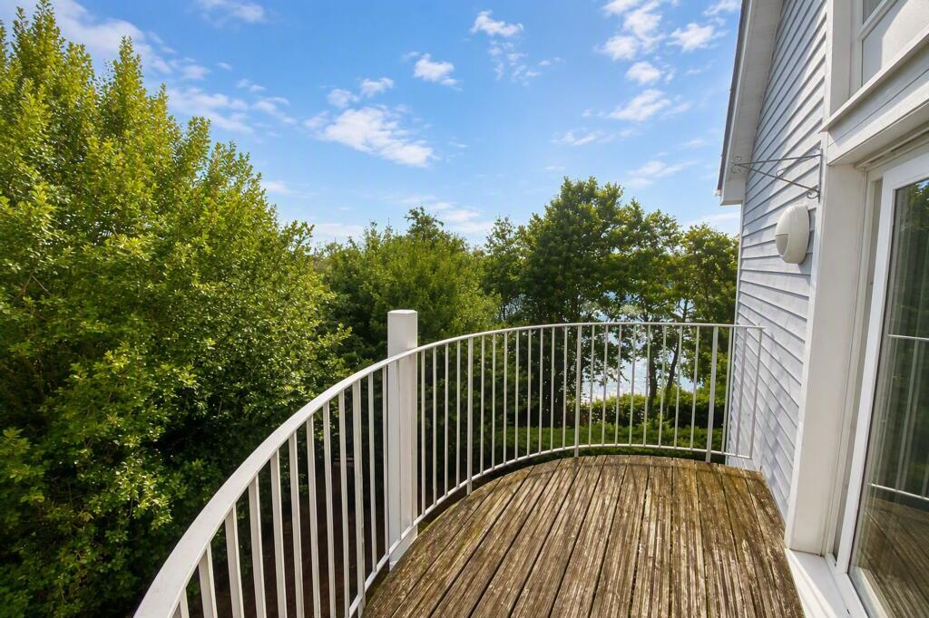 Apartment in Tonbridge and Malling, East Malling and Larkfield - View 2