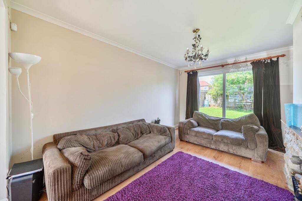 House in London - View 3