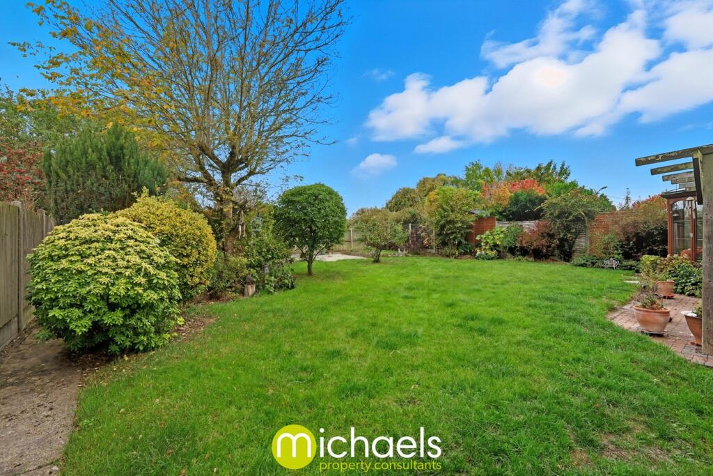 Dinants Crescent, Marks Tey, Colchester, CO6 photo 2