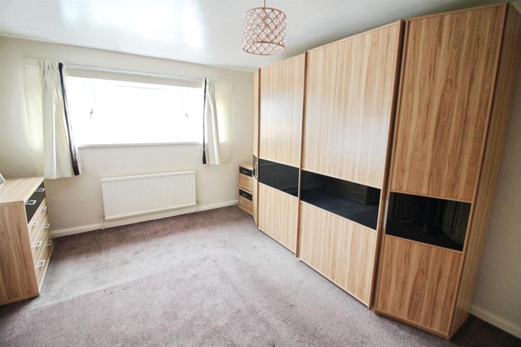 House in Wakefield - More