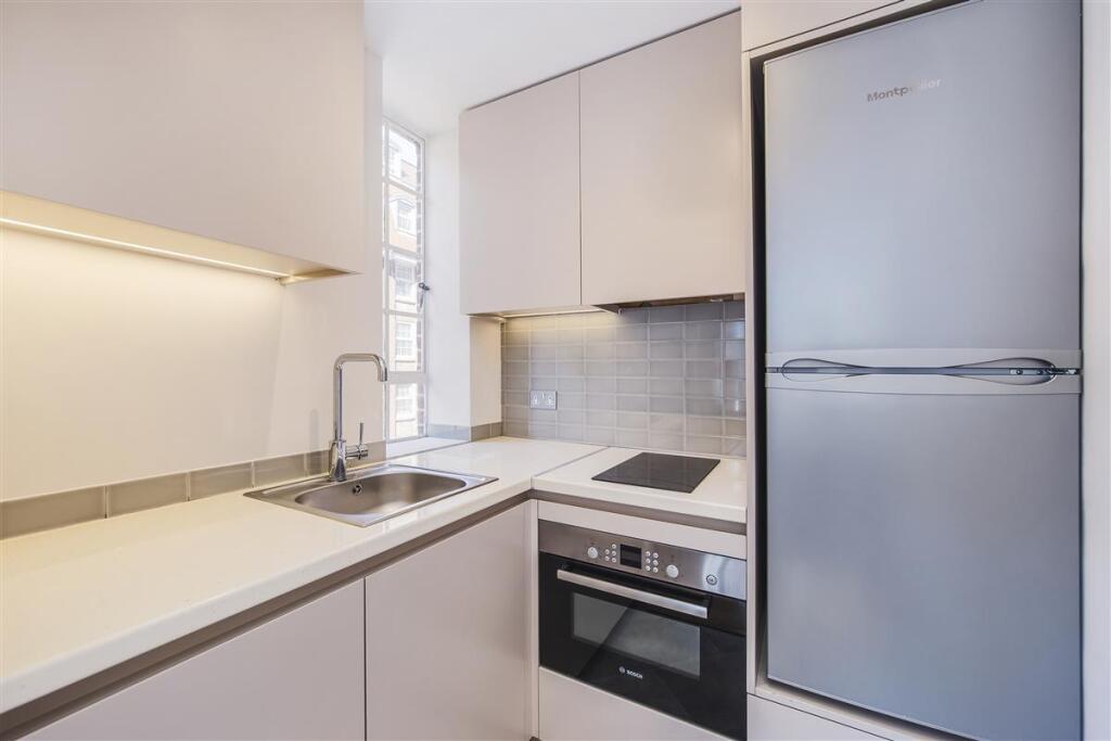 Sloane Avenue, SW3 photo 3