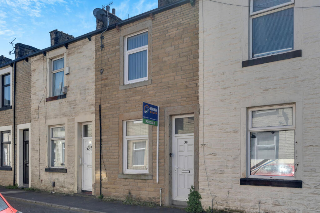 House in Burnley, Harle Syke, Lancashire - More