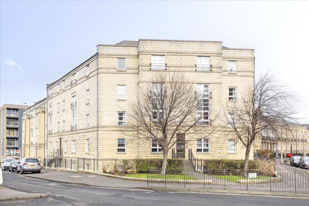 Main image of property: 1/4 Hopetoun Crescent, Edinburgh, EH7
