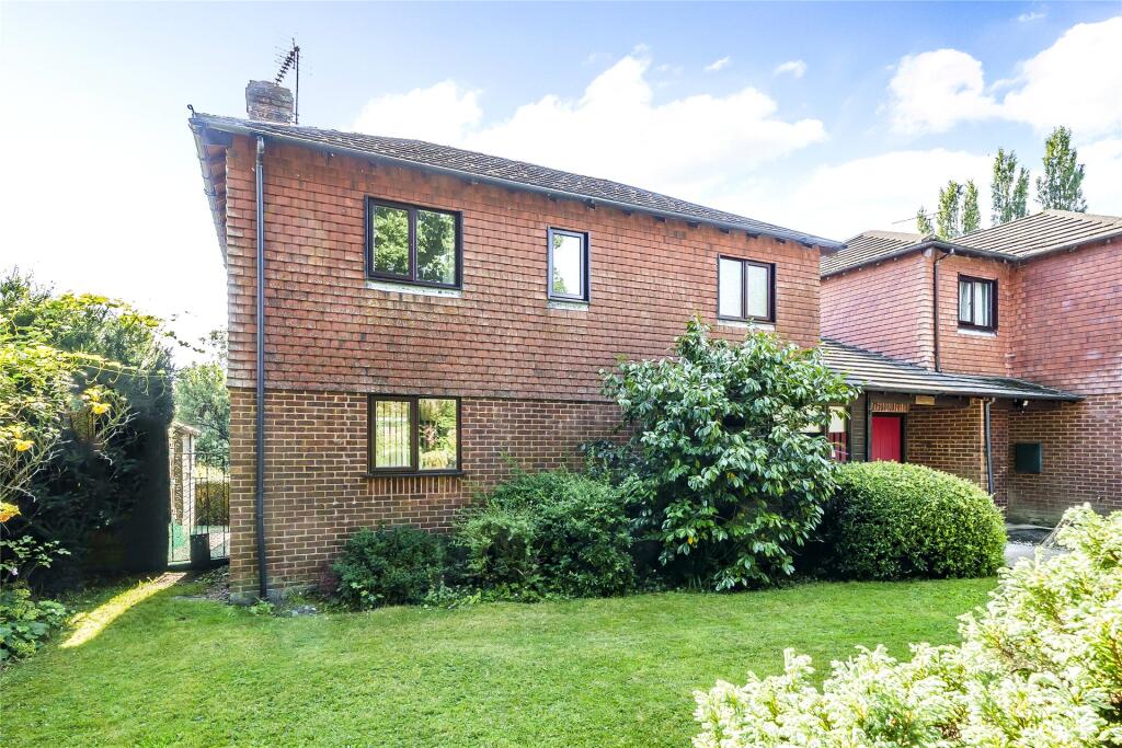 3-bed detached on Station Road, Yeoford, Crediton, Devon, £335,000
