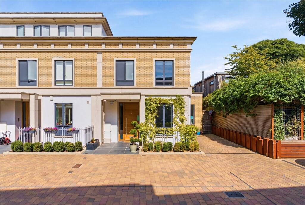 Main image of property: Basilica Mews, SW12