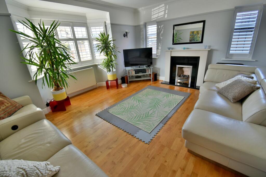 Additional image 9 of Avebury Avenue, Bournemouth, BH10