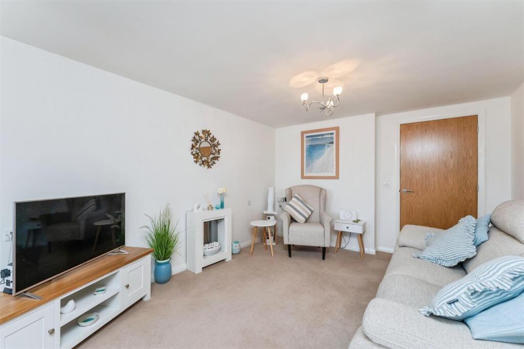 Forest Court, Union Street, Chester - View 4