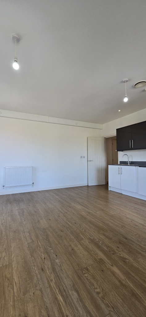 Apartment in Slough - View 2