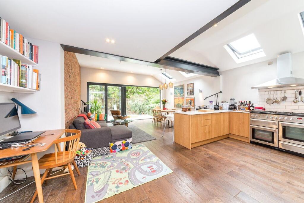 Main image of property: Beresford Road, Highbury, London, N5 2HR