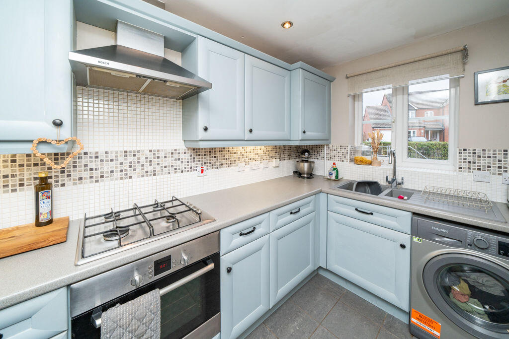 Chestnut Drive, Hagley photo 3
