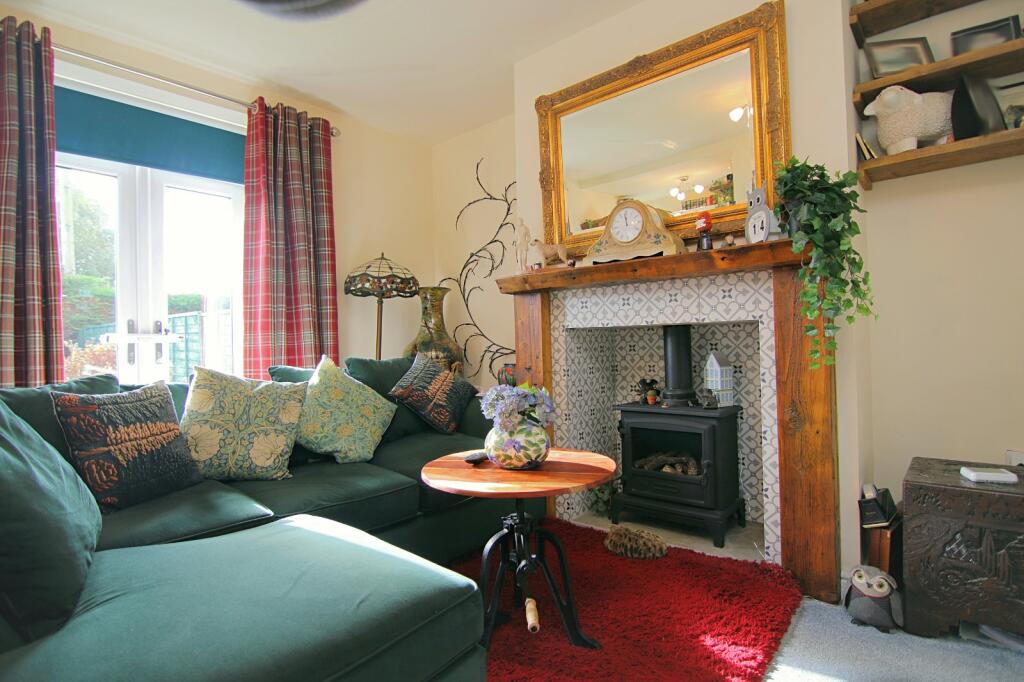 Reevy Road, Wibsey, Bradford, BD6 photo 3