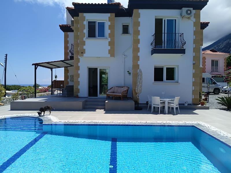 Main image of property: Karsiyaka, Girne