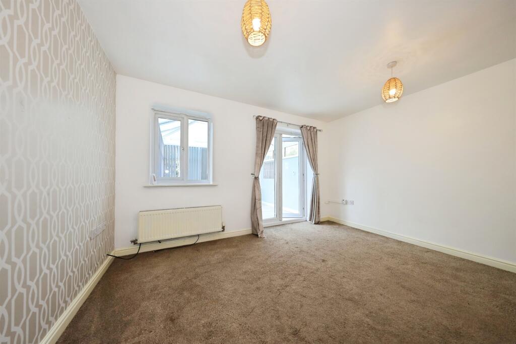 House in Wolverhampton - View 3