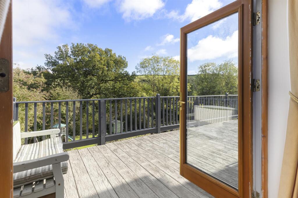 House in Swansea, Manordeifi - View 5