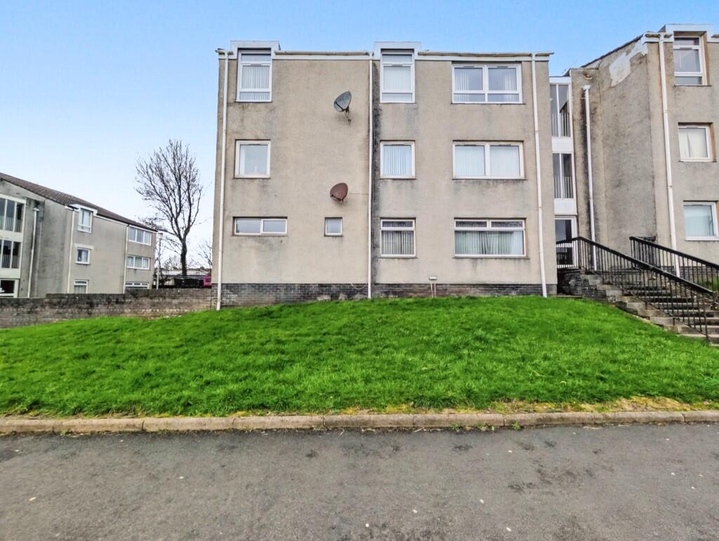Main image of property: 52a Raise Street, Saltcoats, KA21 5JE