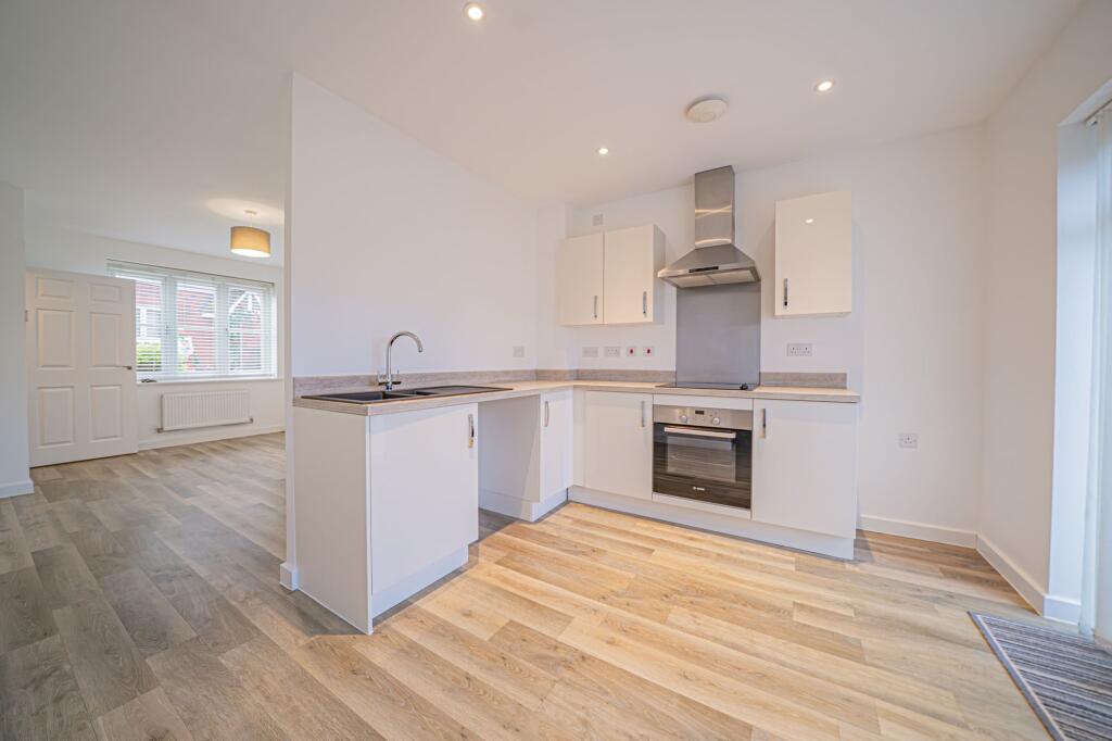 Additional image 3 of Kingfisher Way, Cheswick Green, B90