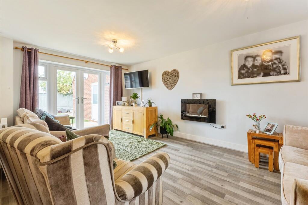 House in Northampton - More
