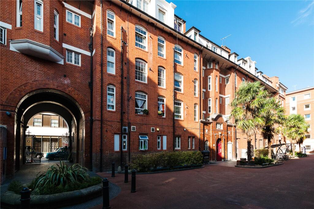 Main image of property: Lever Street, London, EC1V