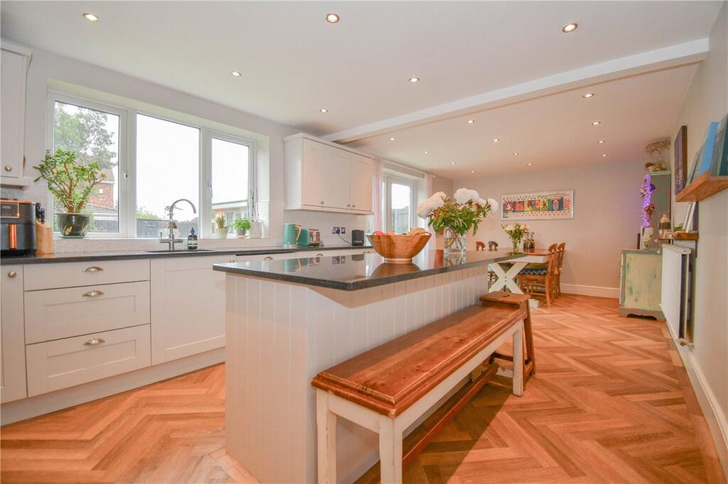 Mill Hill Road, Irby, Wirral photo 4