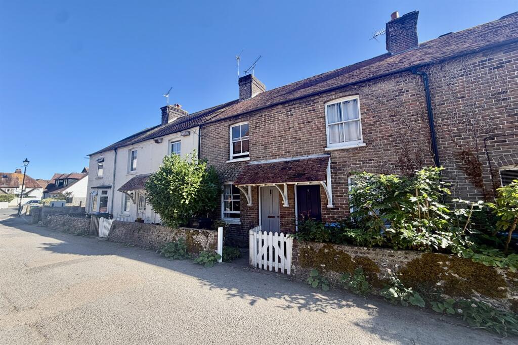 Main image of property: Queens Lane, Arundel, BN18