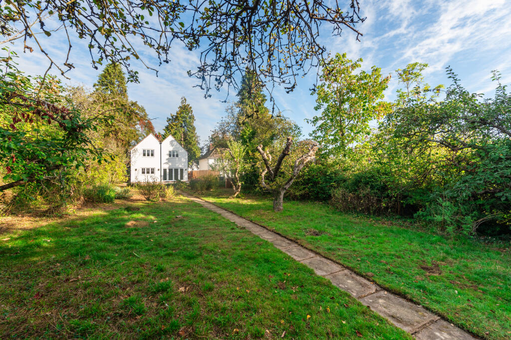 House in Stevenage - View 4