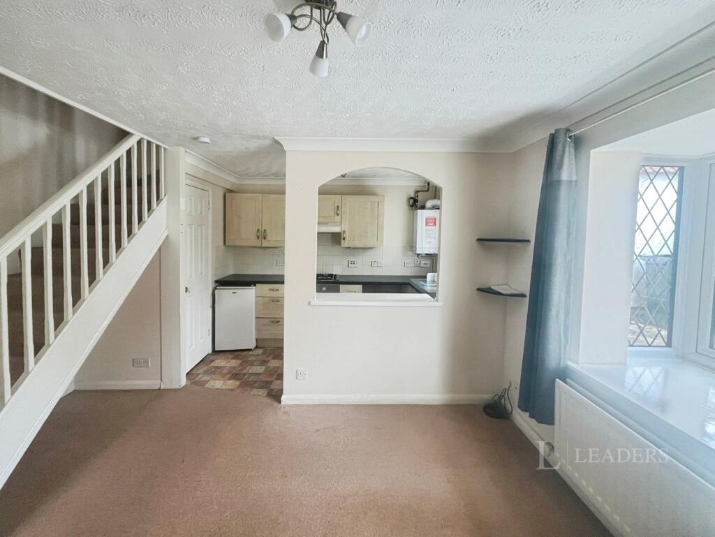 House in Luton - View 5