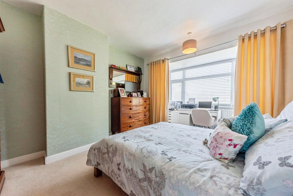 Harrowby Road, Grantham - View 6