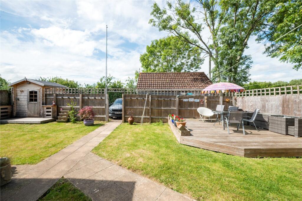 House in Hawkeridge, Heywood - View 4