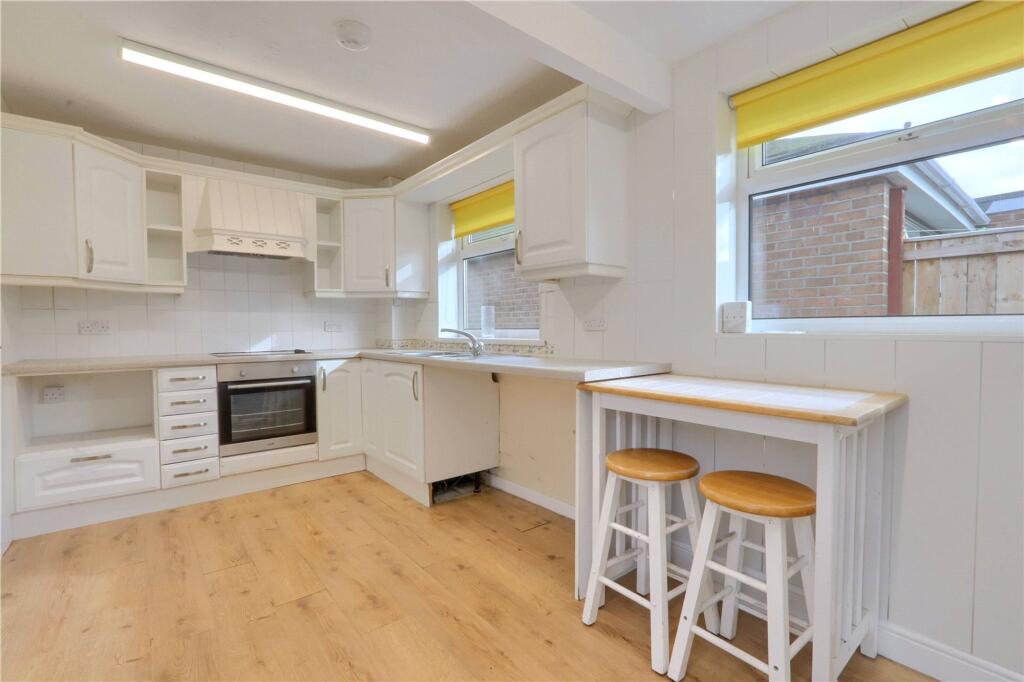 Westminster Close, Middlesbrough, TS6 photo 3