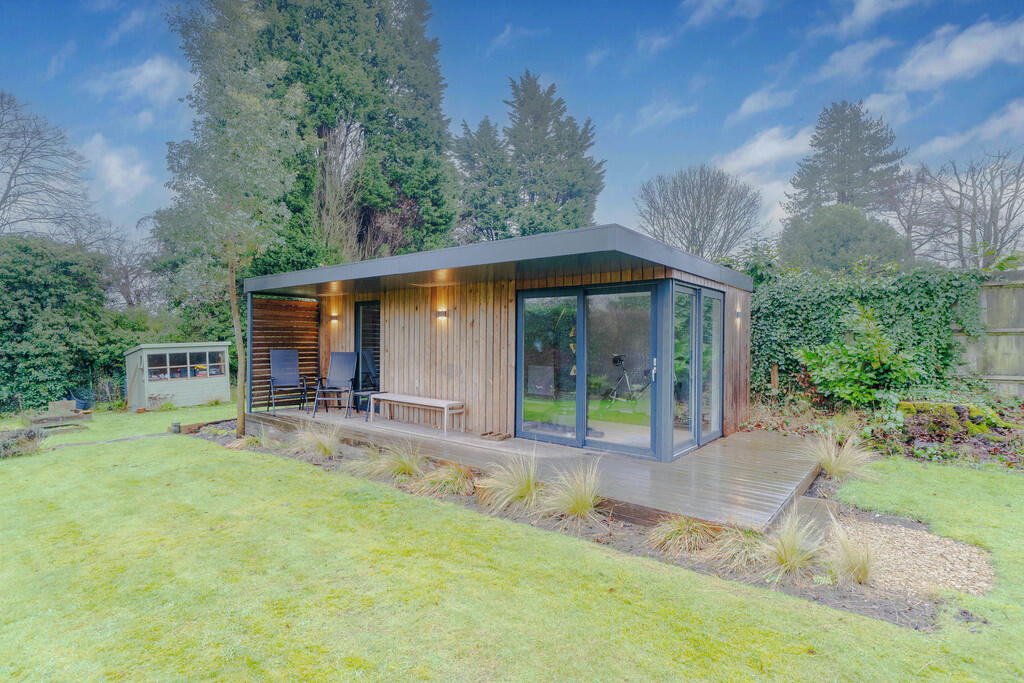 Additional image 38 of Wentworth Road, Harborne