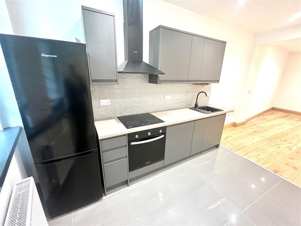 Apartment in Nottingham - View 5