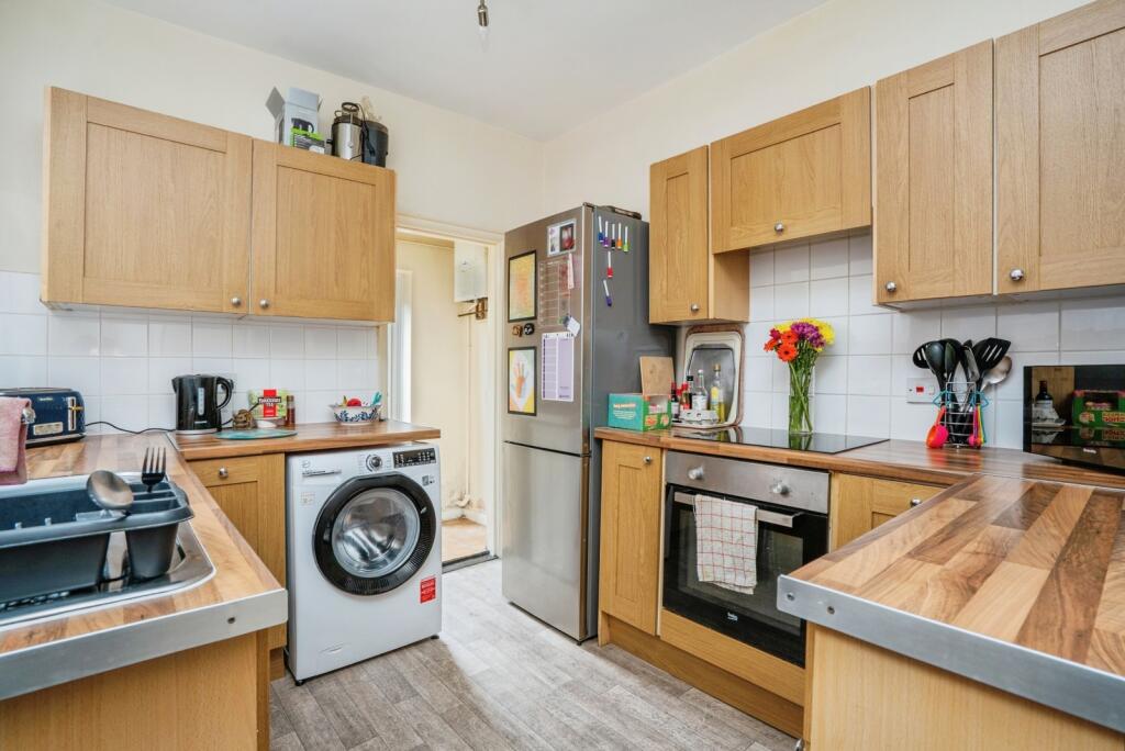 House in Portsmouth - View 4