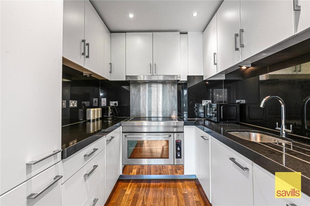 Apartment in London - More