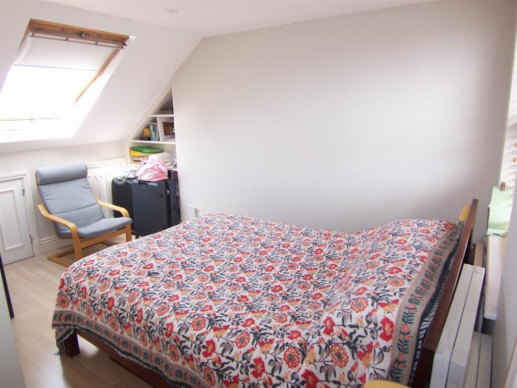 House in London - View 4