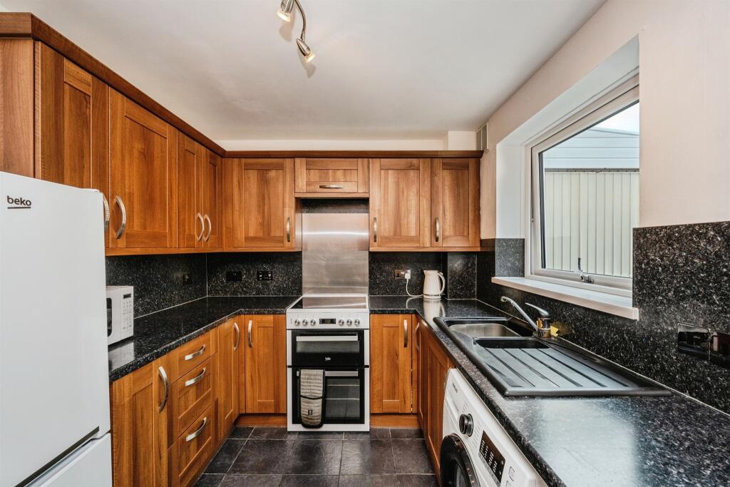 House in Swansea - View 5