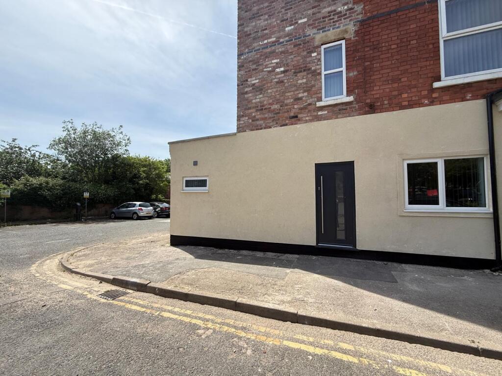 Main image of property: Denman Street Central, Nottingham, NG7